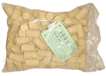Cellar material: CORK stoppers, natural corks sealed with latex suitable to keep wine until 5 years.
