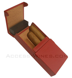 CREDO humidified pocket leather humidor for 3 robusto cigars